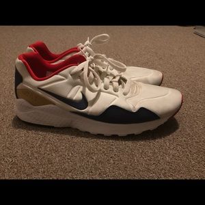 Nike Men’s running shoes